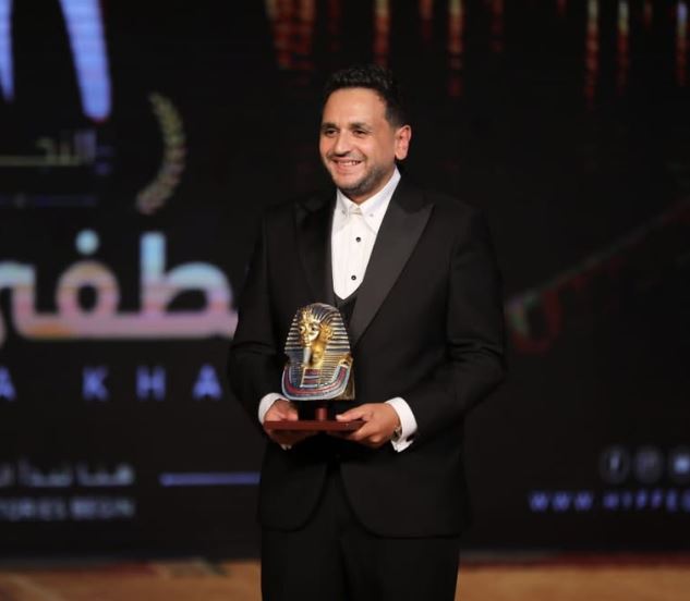 تكريم مصطفي خاطر